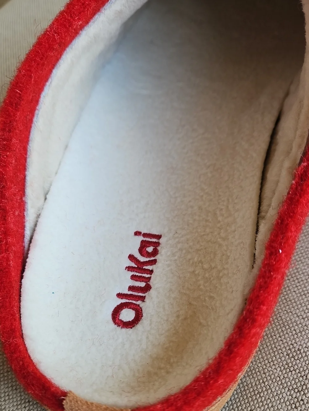 OluKai Hamani Hulu Wool Mule Slipper Men's 10 In Scarlet Red